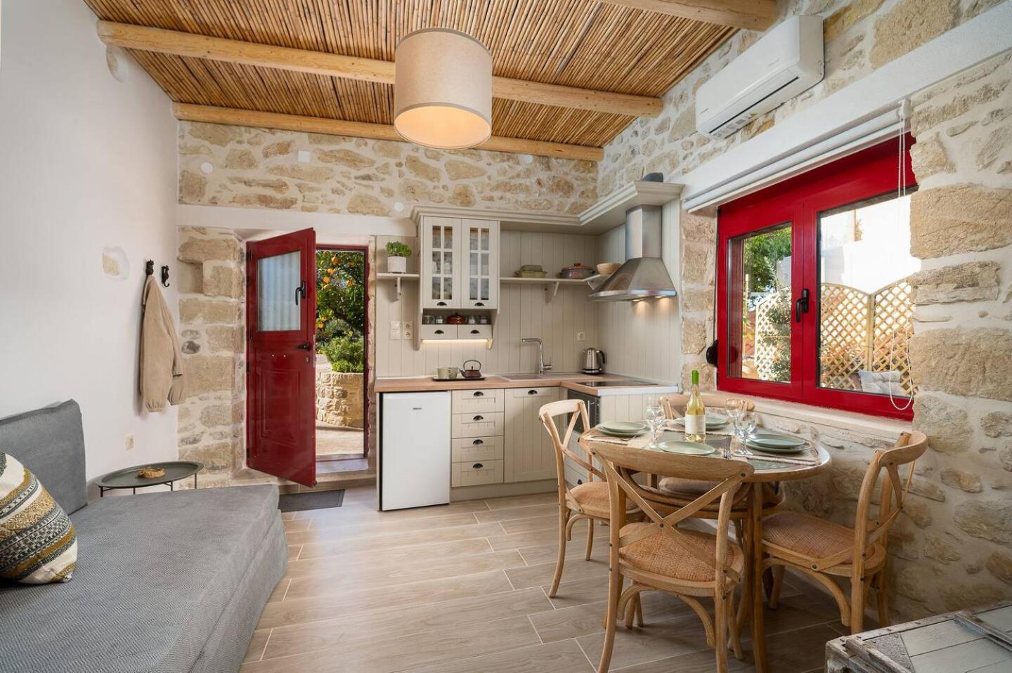 Physis Country House 2 Near Matala Beach & Faistos Kouses Exterior photo